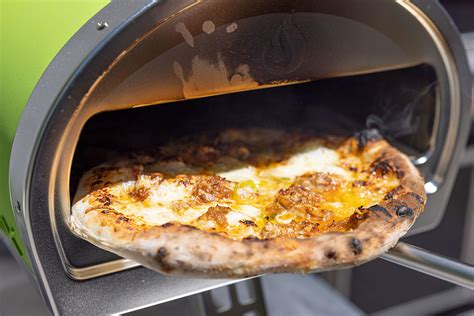 How Long Does Pizza Take To Cook In The Oven