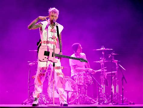Machine Gun Kelly Drops New Music Video for “why are you here” pm studio world wide music news