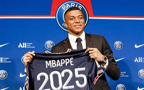 how long has mbappe been with psg