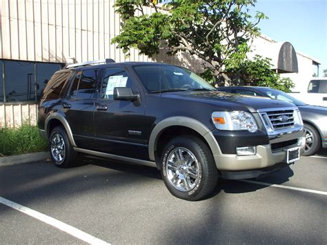 how long is a 2007 ford explorer