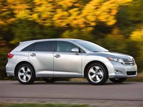 how long is a toyota venza