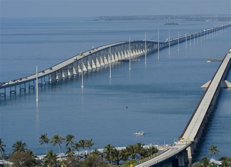 how long is the bridge to get to key west