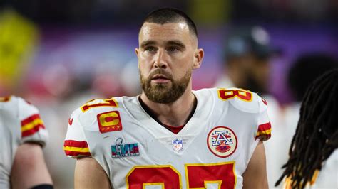 how long is travis kelce injured for