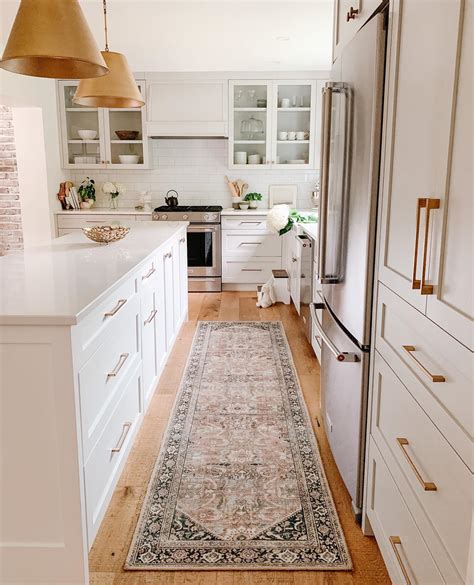 How Long Should A Kitchen Runner Be