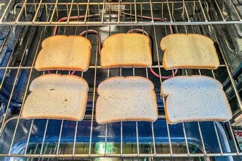 How Long To Make Toast In The Oven