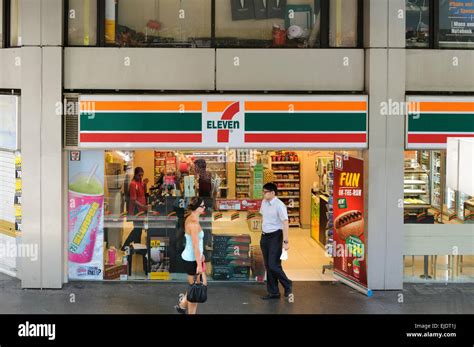 how many 7-eleven stores in singapore