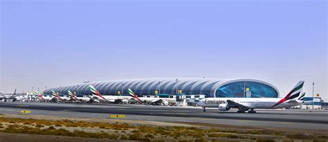 how many airports in dubai