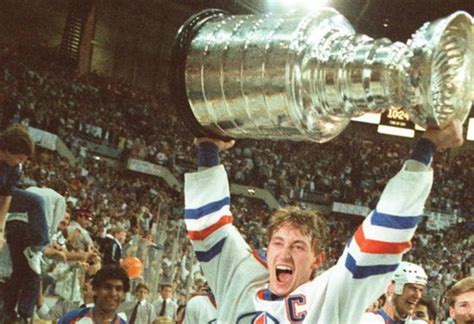 how many cups has gretzky won