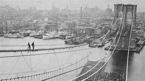 how many died building the brooklyn bridge