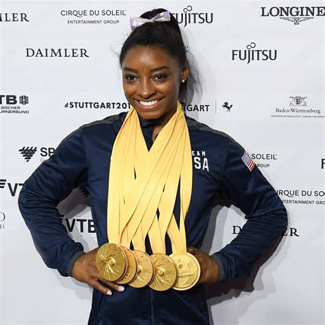 how many gold medals do simone biles have