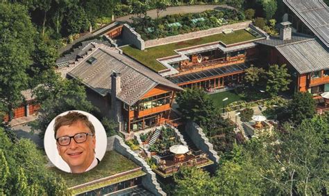 how many homes does bill gates have