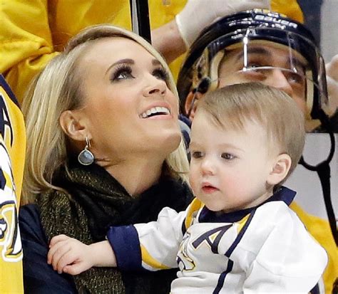 how many kids does carrie underwood