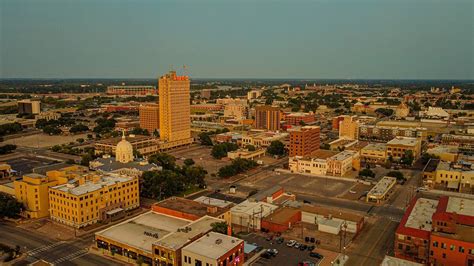 how many people live in waco texas