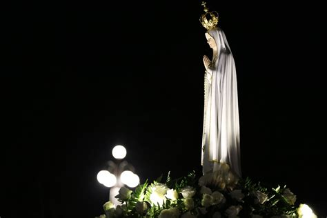 how many people were at fatima