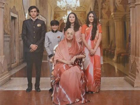how many royal families exist in india