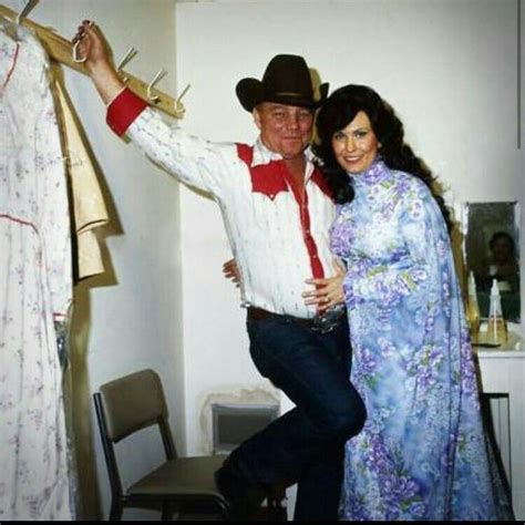 how many times was loretta lynn married