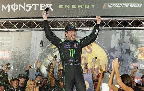 how many wins does kurt busch have