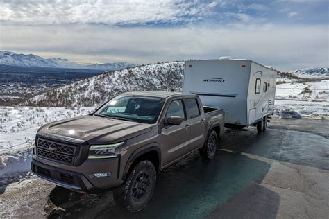 how much can a 2023 frontier tow