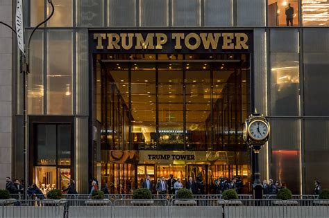 how much did the trump tower cost