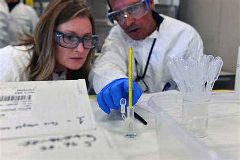 How Much Do Forensic Scientists Make In Bc