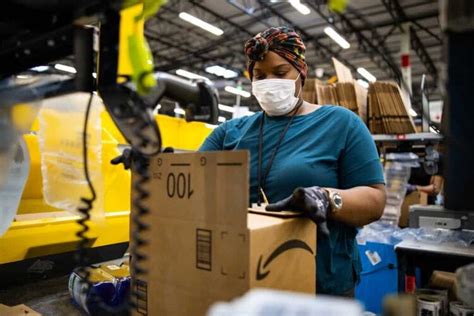 How Much Do Packers Make At Amazon