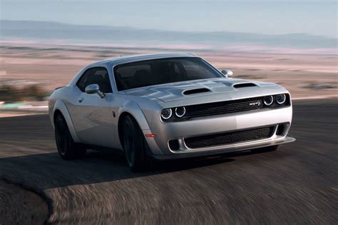 how much does a 2023 dodge challenger cost