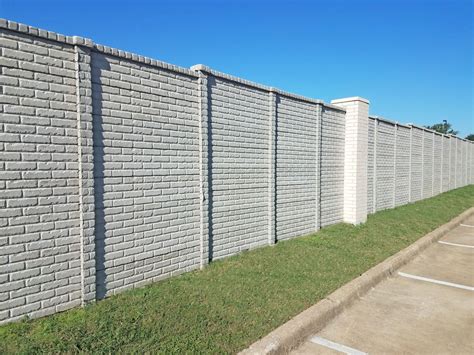 how much does a brick fence cost