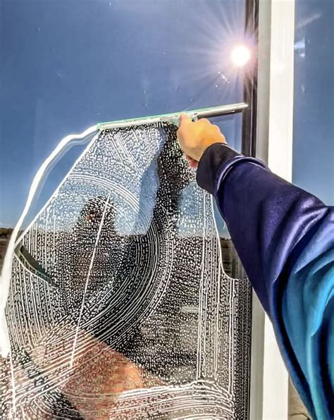 New How Much Does A Window Cleaner Make An Hour New Release