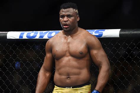 how much does francis ngannou weigh