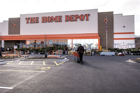 how much does home depot pay hourly in georgia