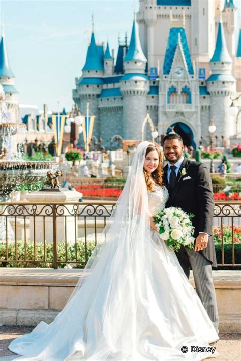 how much does it cost to do a wedding at disney world