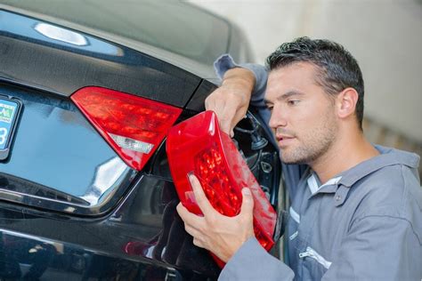How Much Does It Cost To Replace A Tail Light Assembly