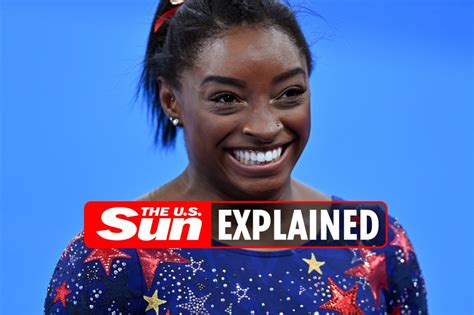 how much does simone biles weight