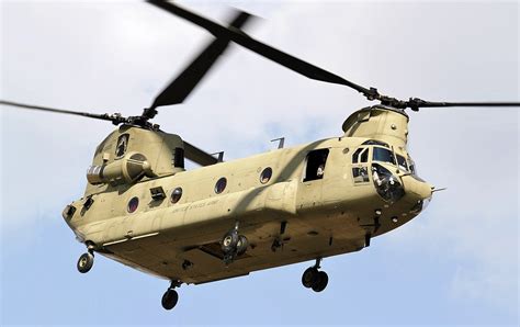 how much does the chinook helicopter cost