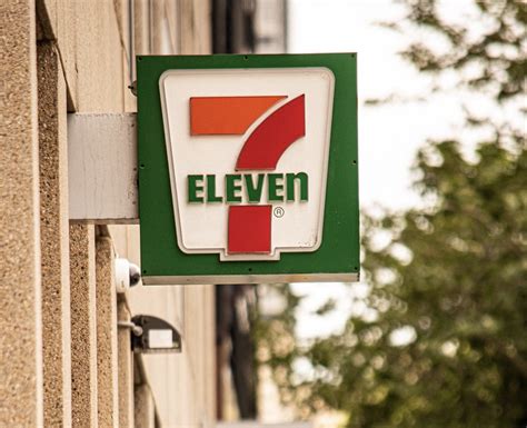 how much is 7 eleven worth