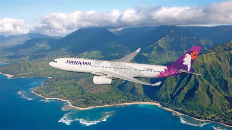 how much is a first class ticket to hawaii