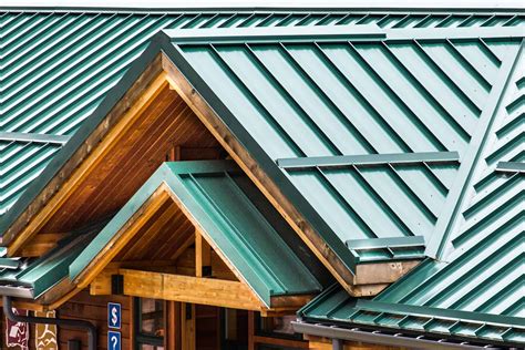apcam.us:how much is a metal roof for your house