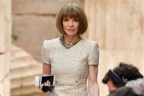 how much is anna wintour worth