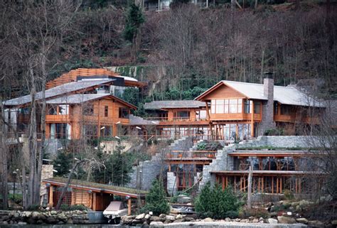how much is bill gates house worth today