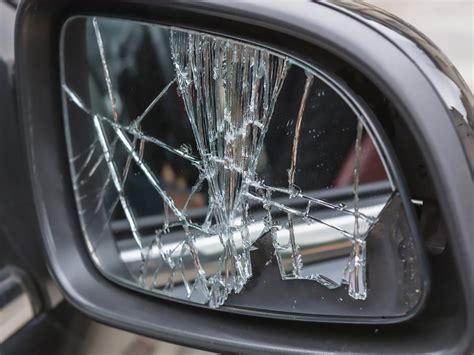 How Much Is It To Fix A Broken Side View Mirror