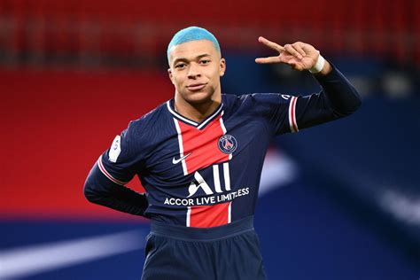 how much is kylian mbappe worth in fifa 23