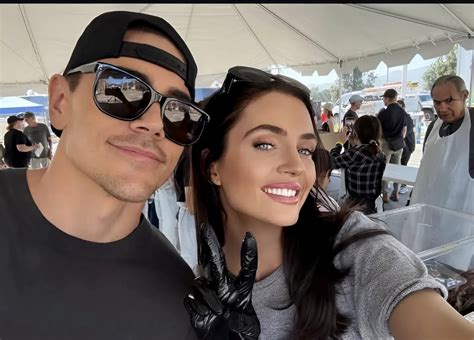 how much is vanderpump vandervoort fans