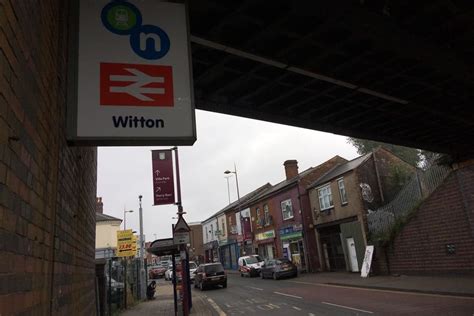 how much is witton worm fans