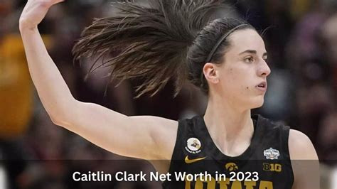how much money is caitlin clark worth