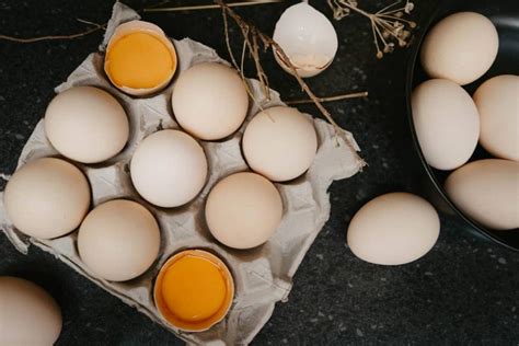 How Much Selenium Is In One Egg