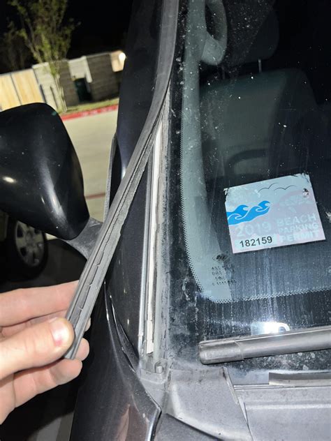 How Much To Replace A Windshield Seal