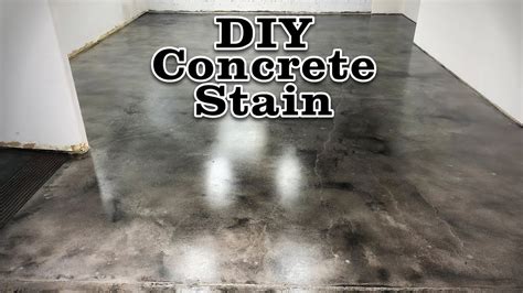 how much will concrete stain cover a wall