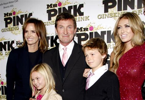 how old are wayne gretzky's children