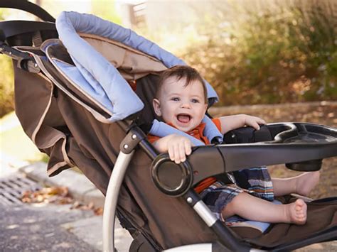 How Old Do Toddlers Use Strollers
