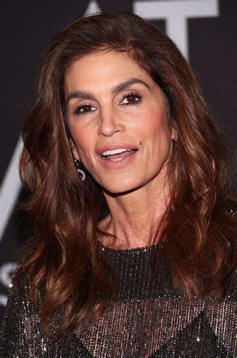 how old is cindy crawford 2022